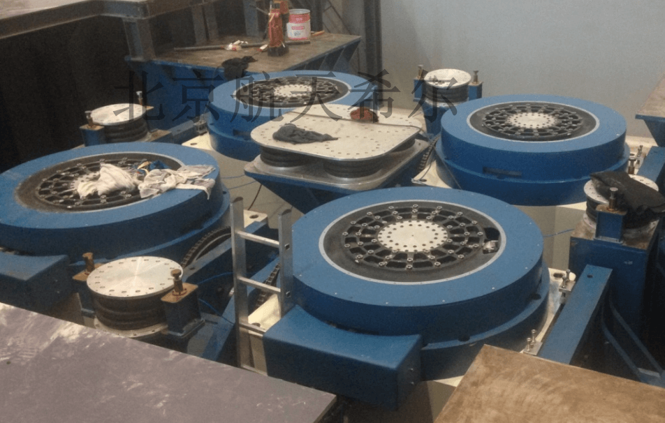 航天希爾在大型振動(dòng)臺(tái)上的試驗(yàn)案例、場(chǎng)景